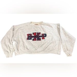 ISO! IN SEARCH OF THIS EXPRESS SWEATSHIRT. Preferably in gray or white. OR ??